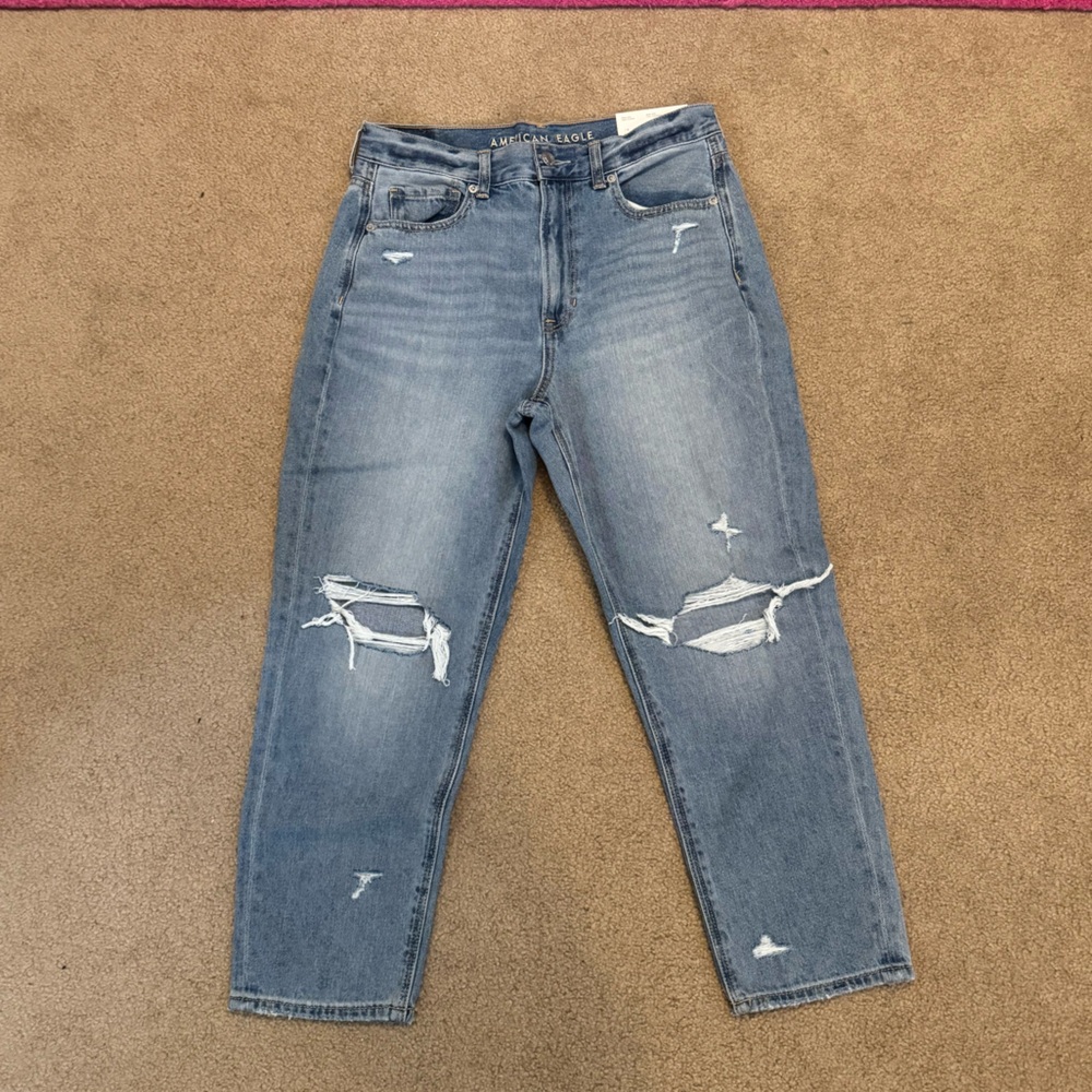 American Eagle Distressed Blue Jeans